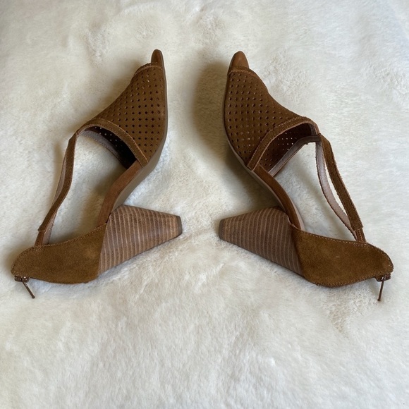 Seychelles Brown Leather Perforated Cone Heels - Picture 8 of 10